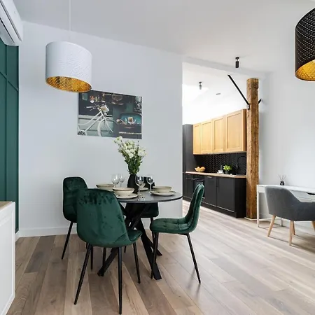 Kobiela Luxury Ktw Center Hotel apartamentowy *