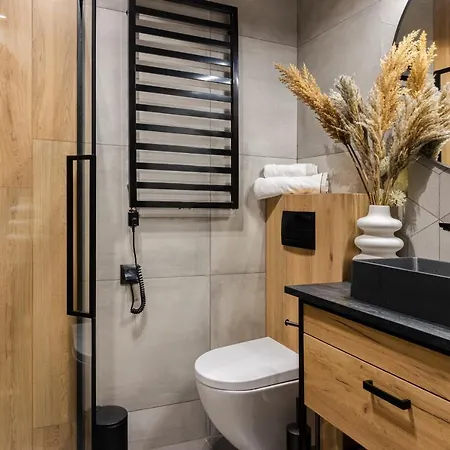 Kobiela Luxury Ktw Center Katowice