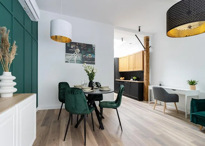 Kobiela Luxury Ktw Center מלון דירות 4*