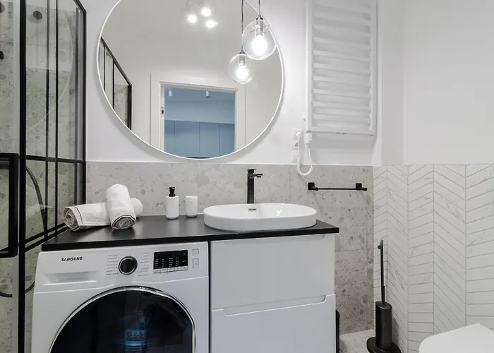 Kobiela Luxury Ktw Center מלון דירות קטוביץ