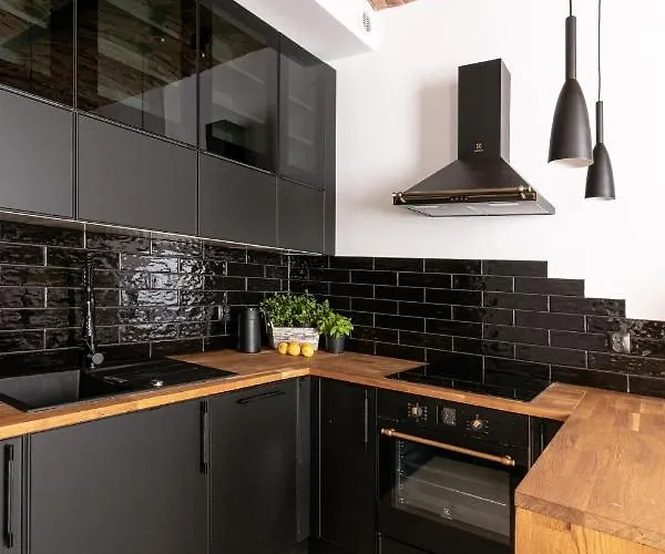 Kobiela Luxury Ktw Center 4*